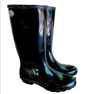Shiny black Ugg rain boots.  Size 9.  Worn once.